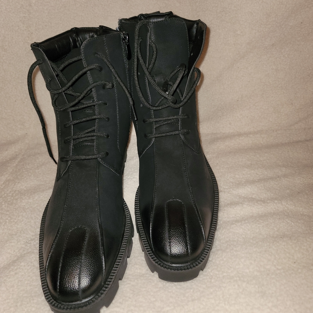 MENS Black Boots